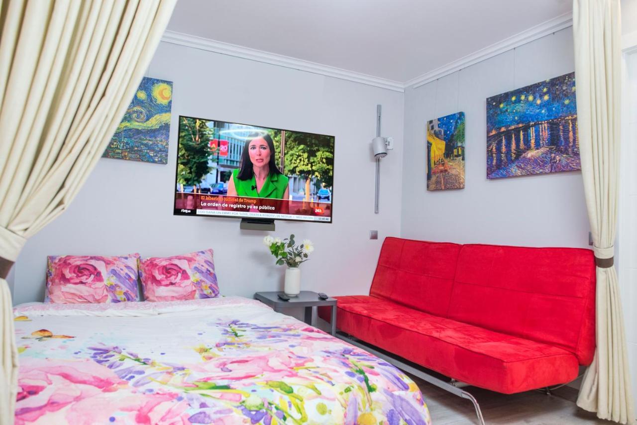 Appartement Camp Nou, Europa Fira - Modern Two-bedroom With Heating *