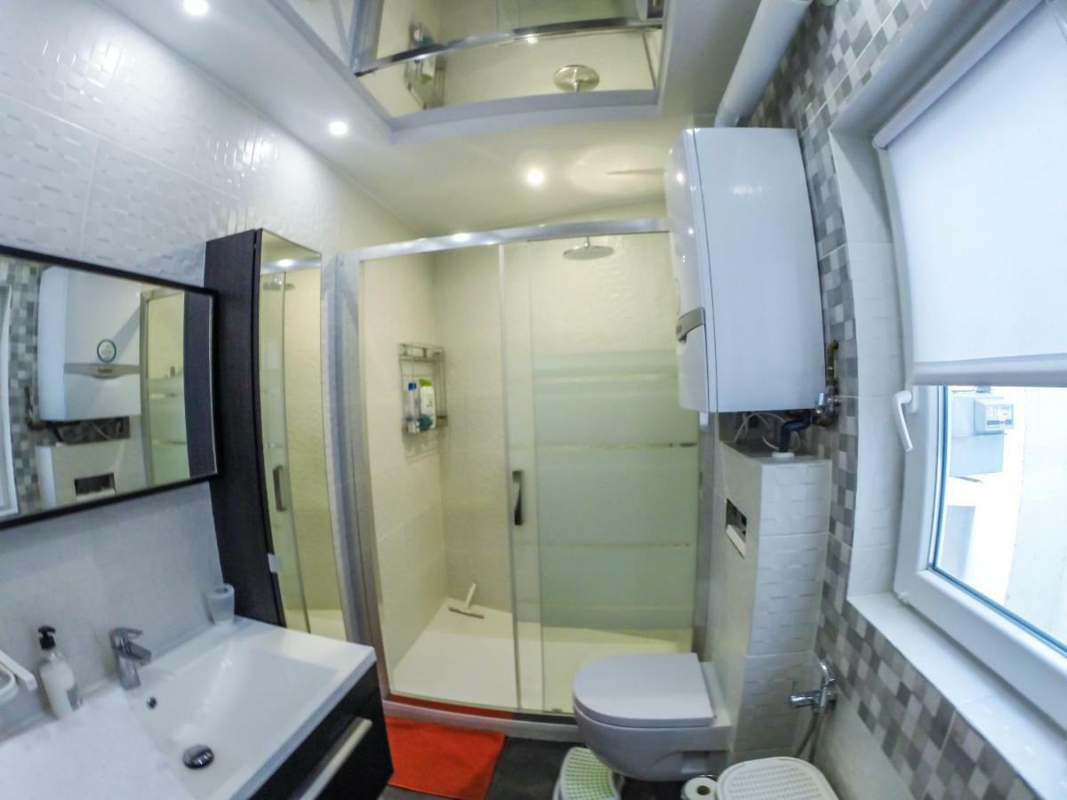 Camp Nou, Europa Fira - Modern Two-bedroom With Heating Appartement *
