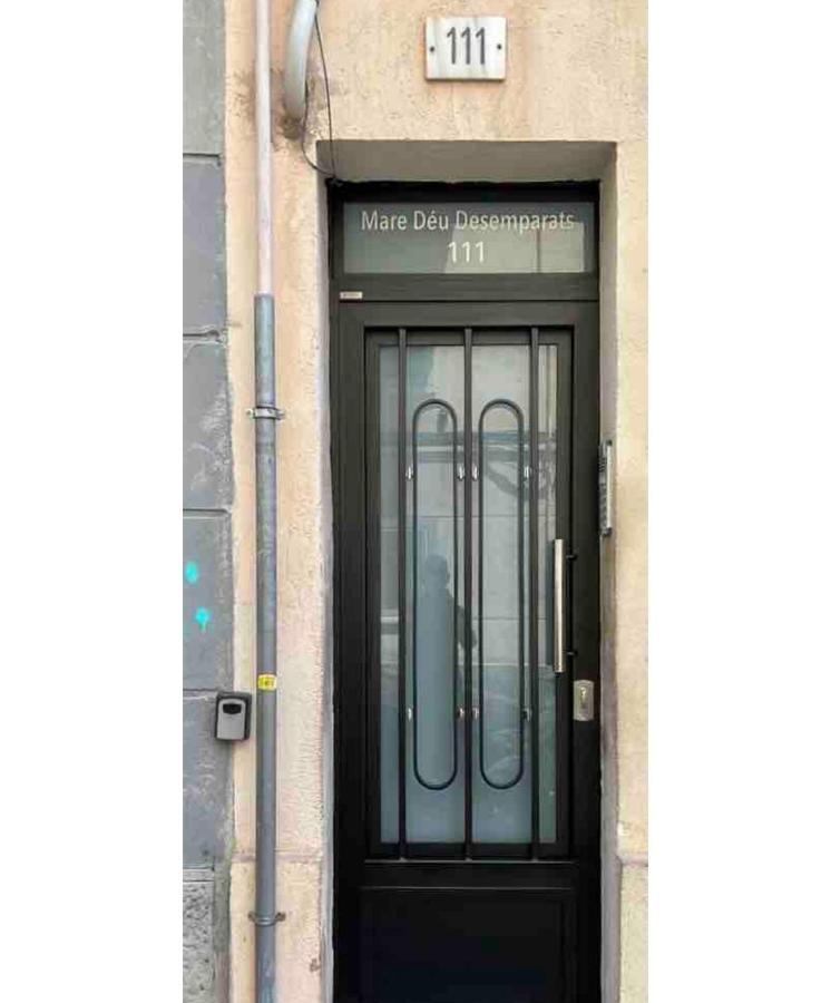 Camp Nou, Europa Fira - Modern Two-bedroom With Heating L’Hospitalet de Llobregat