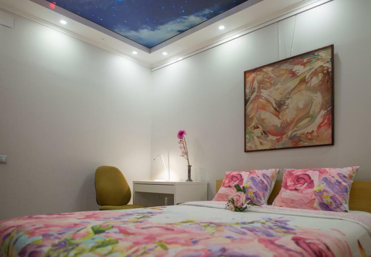 Apartament Camp Nou, Europa Fira - Modern Two-bedroom With Heating L’Hospitalet de Llobregat